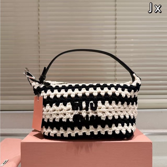 Miu miu Black and White Crochet Shoulder Bag - Picture 5 of 7